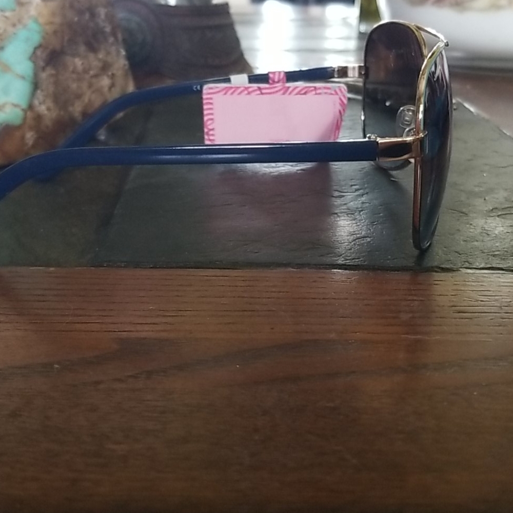 Sunglasses - Picture 2 of 2